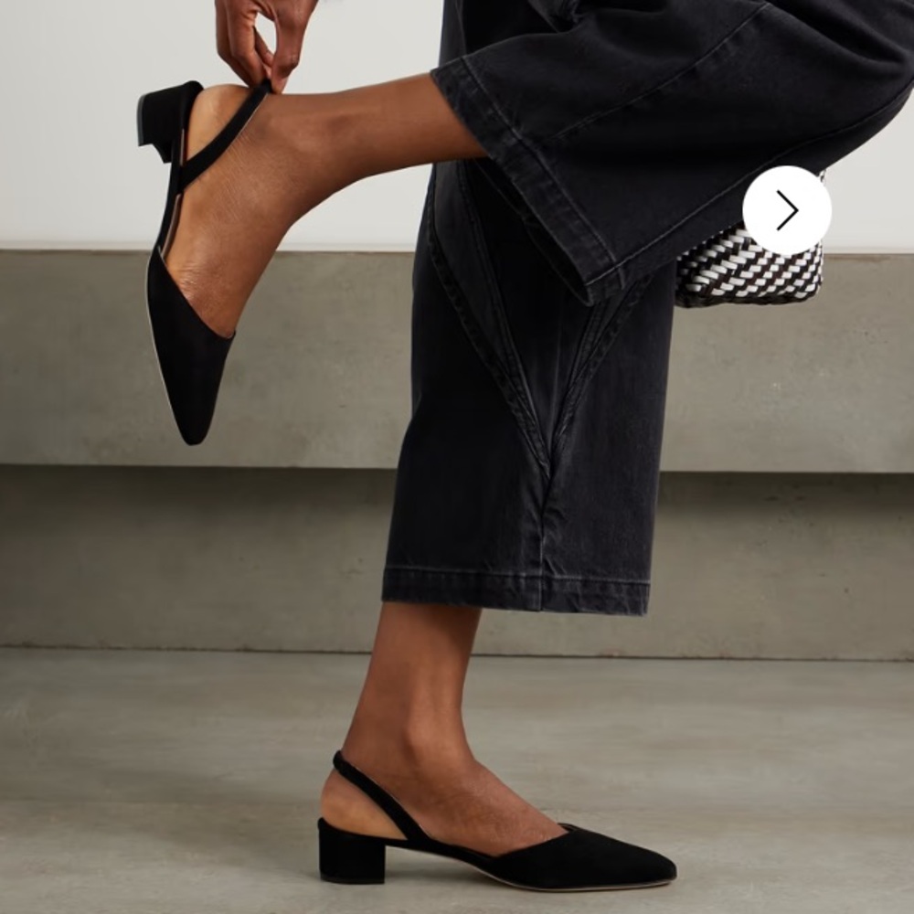NWOB Manolo  Blahnik Aspro Block Heel Slingback Suede Pump Black Sz 41.5 EU